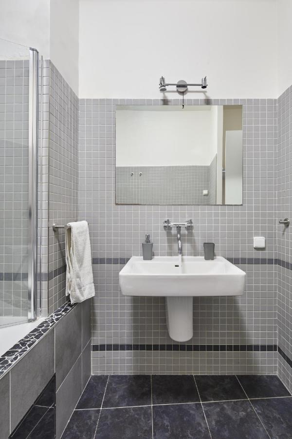 Prague Days - Modern Apt W Retro Elements - New Town Esterno foto